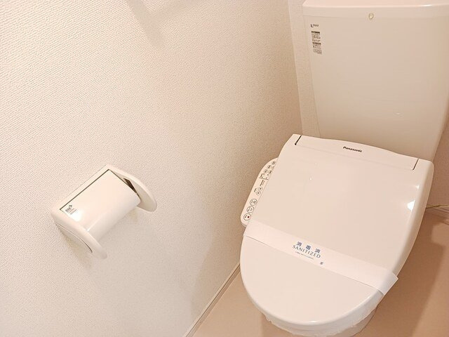 ストラスブールのトイレ|落ち着いたトイレです
