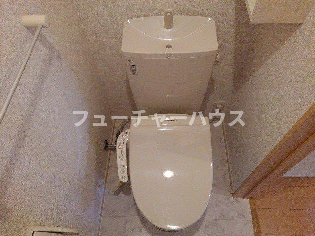ハレ　レアラニのトイレ|落ち着いた色調のトイレです