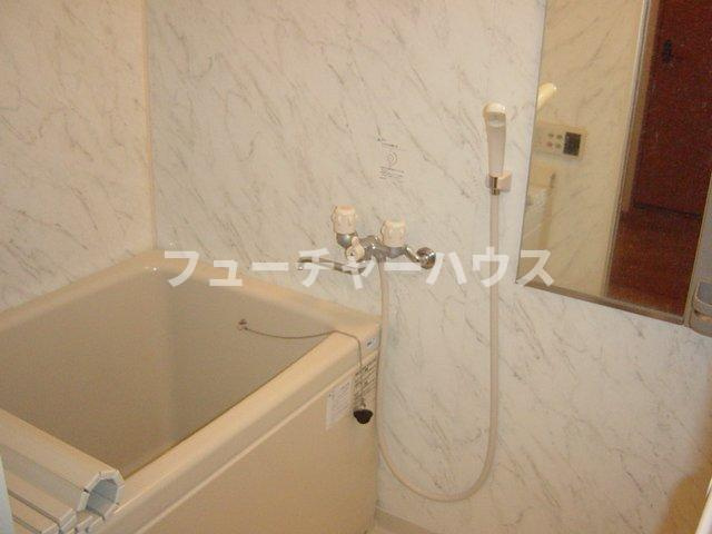 Ｃｌｅａｒ　Ｊａｄｅ（クリア ジェイド）の浴室|バス