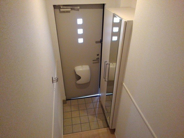 カーサ　ジェントリーの玄関