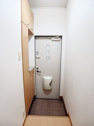 ランドマークけやきⅦ番館の玄関