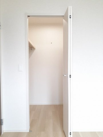 サウスゲートＢの収納
