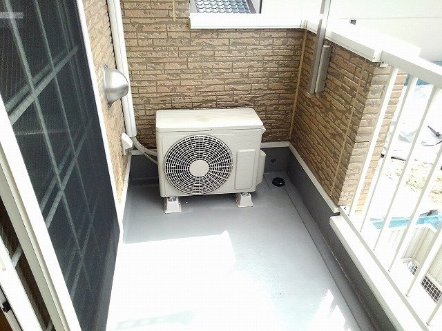ＣＡＳＡ　ＹＯＳＨＩＺＵ　Ｂのバルコニー