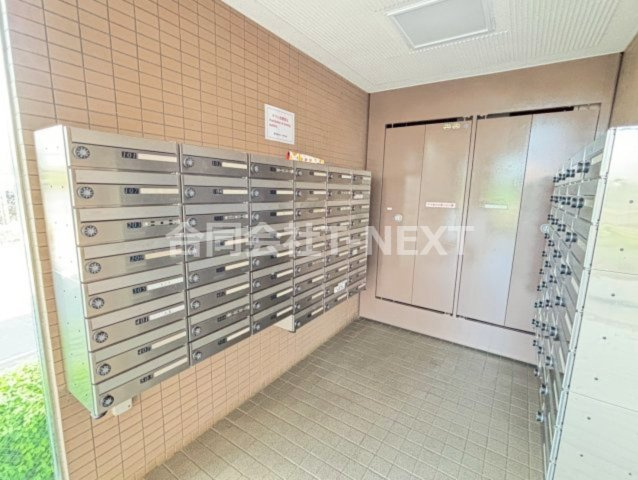 コーポレート中央林間１号棟のその他共用部分|他号室の写真です。