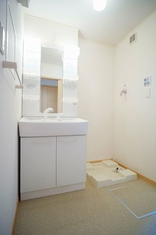 エントピアＣの洗面所