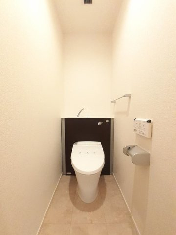 シュトラーレ　八日町のトイレ