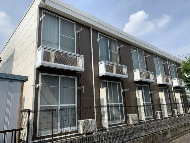 レオパレスユリの外観