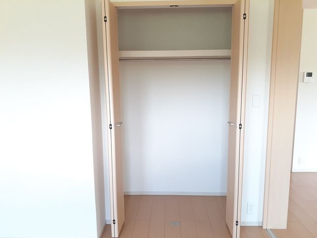 グロワールパレスＢの収納