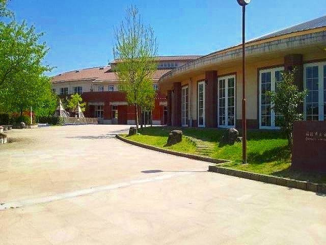 グロワールパレスＢの周辺|出町小学校まで1300m
