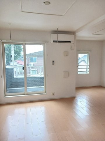 ｍａｉｓｏｎ　ｕｔｅｎａの居間・リビング