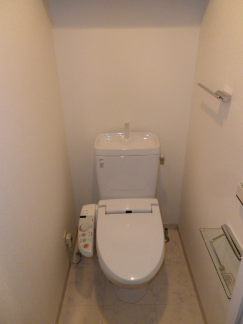 グラントゥルース東十条のトイレ|清潔感のあるトイレです