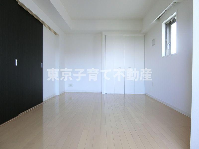 本郷エーワン東大前の洋室