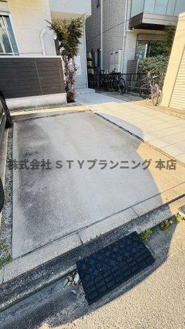 仲介手数料0円！グランテラス新瑞橋の駐車場
