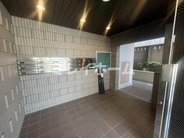 アーバンコートタムラのエントランス