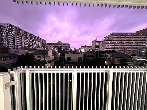 ゾンネンハイム北砂のその他|バルコニーからの眺望（夕焼け）
