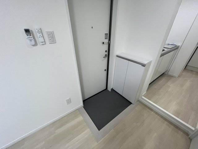 D-STYLEお花茶屋の玄関|収納もある玄関です