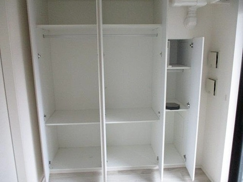 ライオンズ浅草橋ミレスの収納|クロゼット（洋室4.3畳）