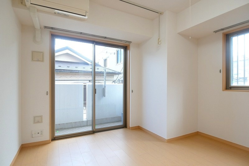 ｆｅｅｔｈ日暮里の内装|おしゃれな内装です