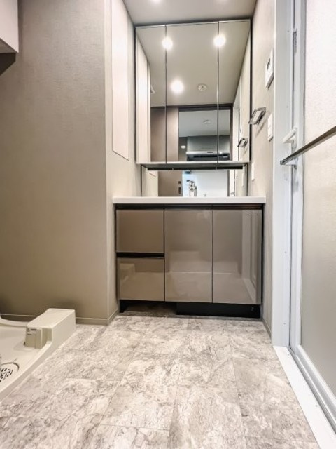 ロイヤルパークス有明の洗面所|※写真は同タイプ住戸です。