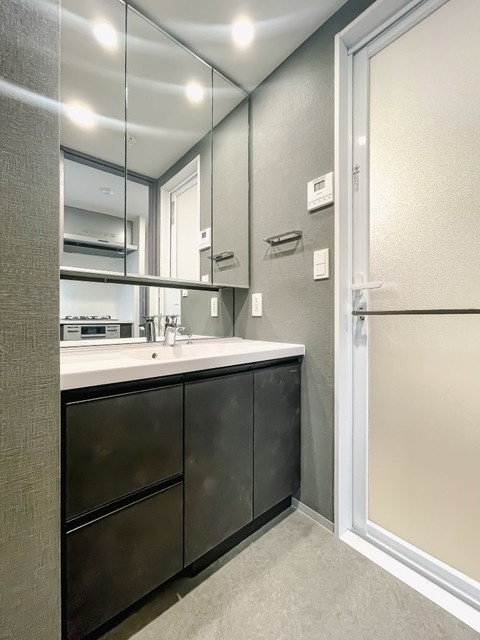 ロイヤルパークス有明の洗面所|※写真は同タイプ住戸です。