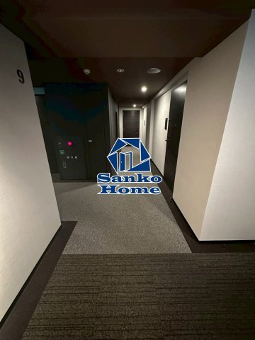 パークアクシス蔵前のロビー