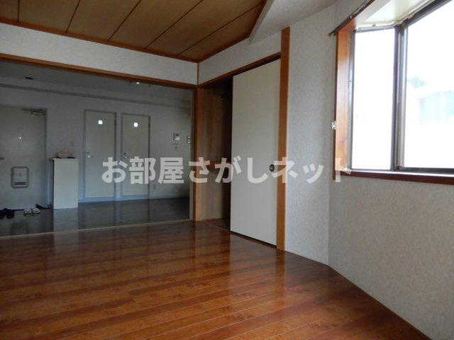ルマ・ポート3【おとり物件なし】#学生・社会人にオススメ！初期費用分割払いOK！の居間・リビング