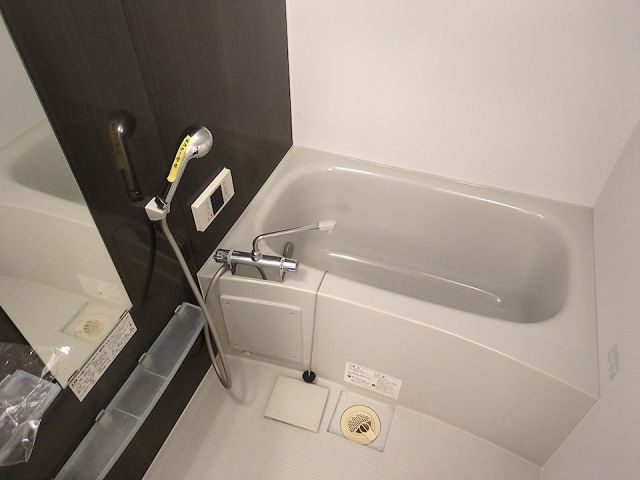 ルミエール大和東の浴室|他号室の写真です。