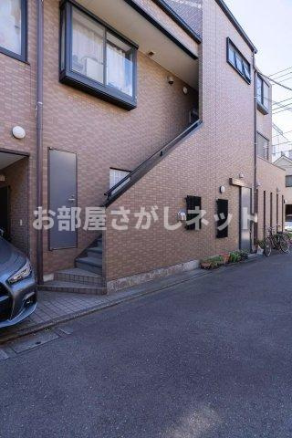 AP1032 エフコート 302の外観|



