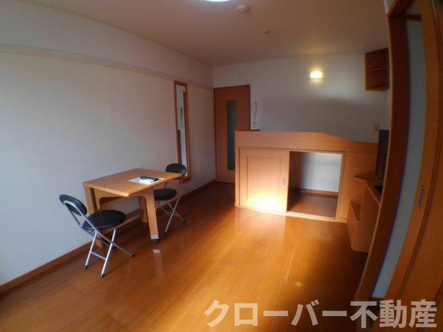 レオパレスシャルマンの内装