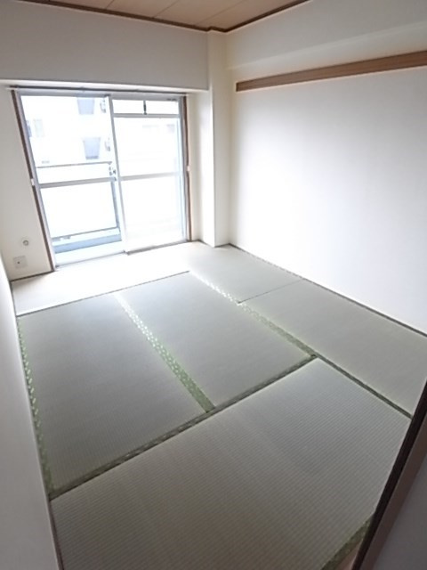 ベルメゾン若王寺の和室