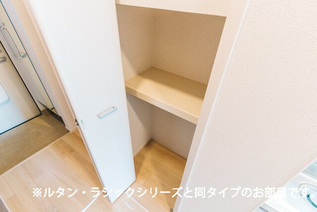 【収納】 | リバーウエスト中島 | ちょっとした収納スペースも充実しています
