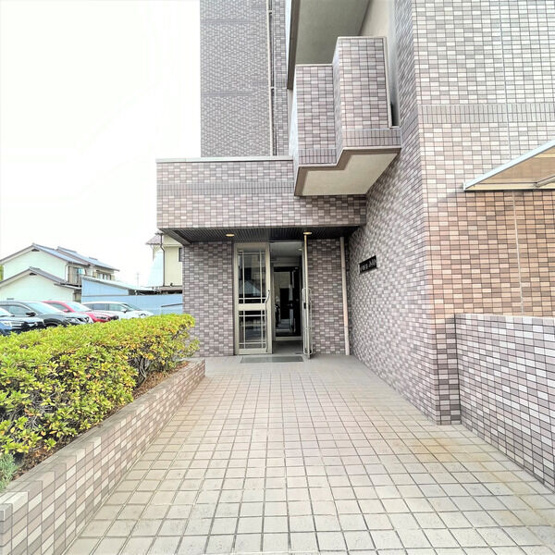 【エントランス】 | エクセレントみずの