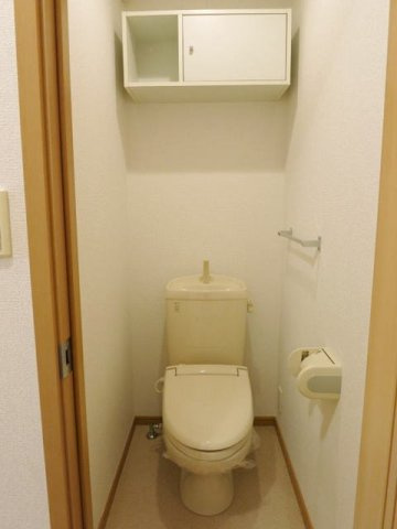 【トイレ】 | エスパース　彩華Ｂ | 清潔感のあるトイレです