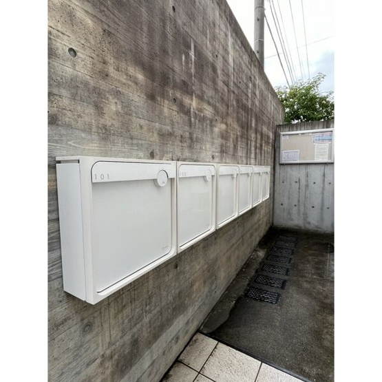 【庭】 | コレクション御器所