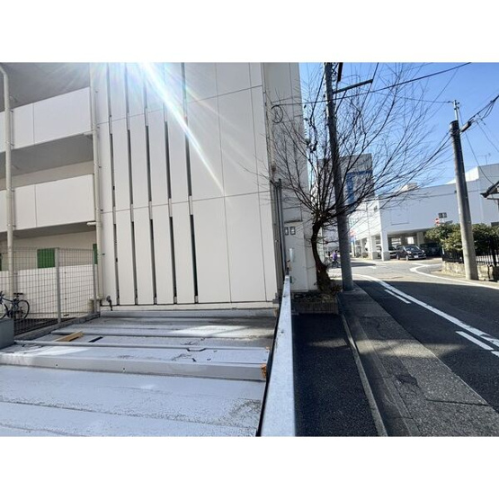 【駐車場】 | Blue Square