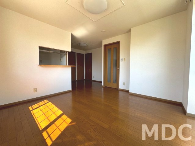 徳島市大原町余慶のアパート