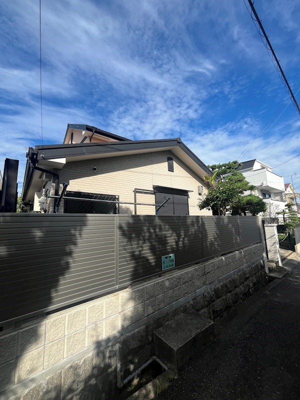 桜木町2丁目貸家
