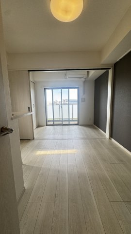 Live Casa県庁前のエントランス