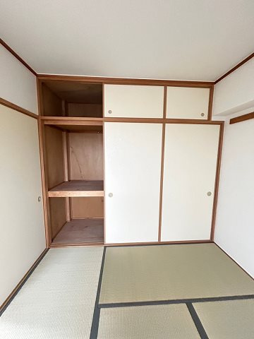 URパークタウン西武庫　5号棟の収納|収納があります