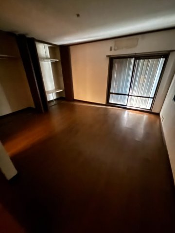 江上町連棟住宅の寝室