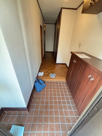 江上町連棟住宅の玄関