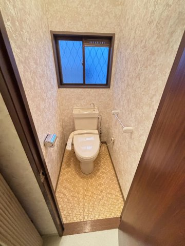江上町連棟住宅のトイレ