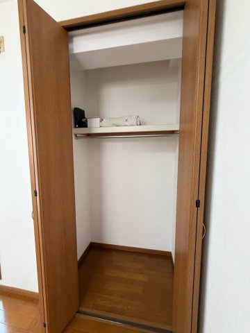 フルール西岡本の収納