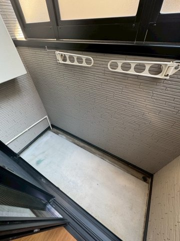 サンクス東須磨のバルコニー
