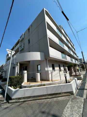 アプリーレ北青木の外観