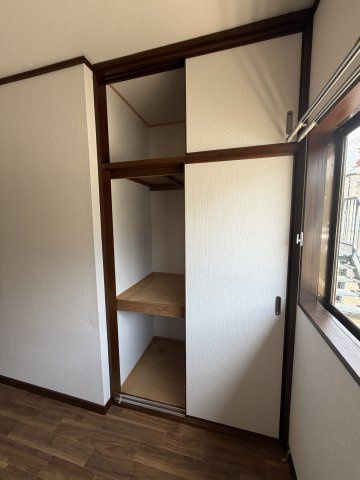 ビラ名谷Ａ棟の収納