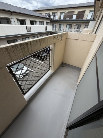 ビラ名谷Ｂ棟のバルコニー
