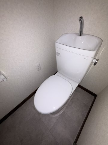 ビラ名谷Ｂ棟のトイレ