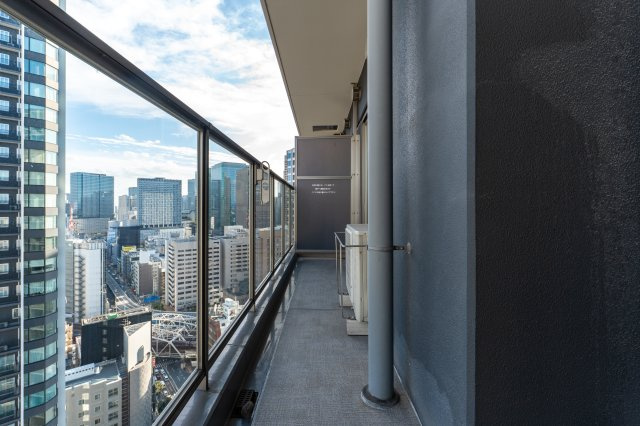 ザ・セントラルマークタワー（THE CENTRAL MARK TOWER）のバルコニー
