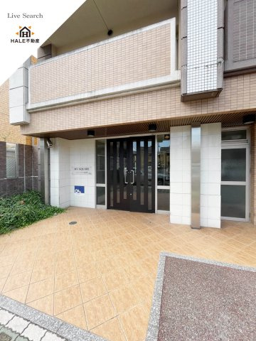 【エントランス】 | エムティースクエア吉塚駅前  